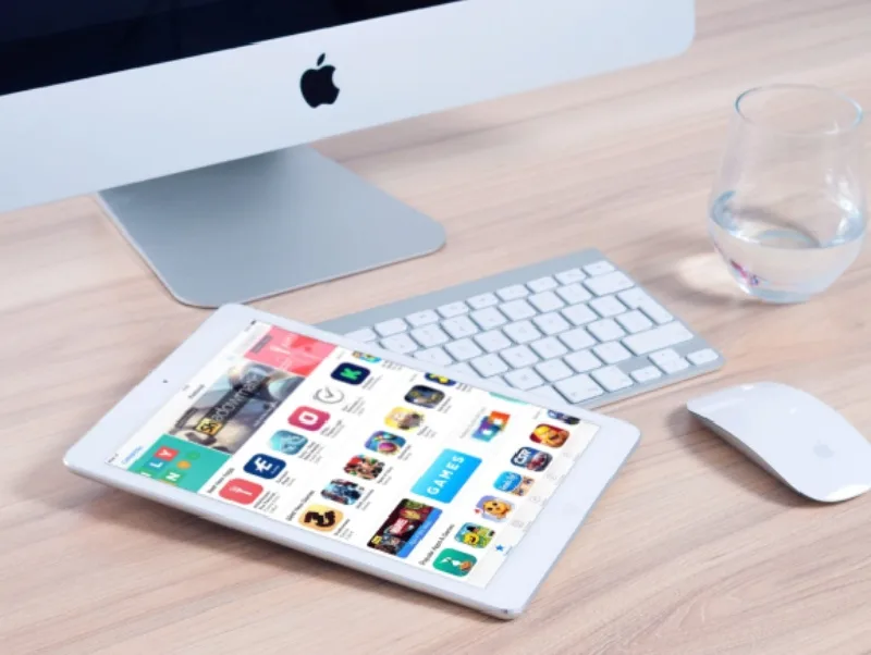 imac-apple-mockup-app